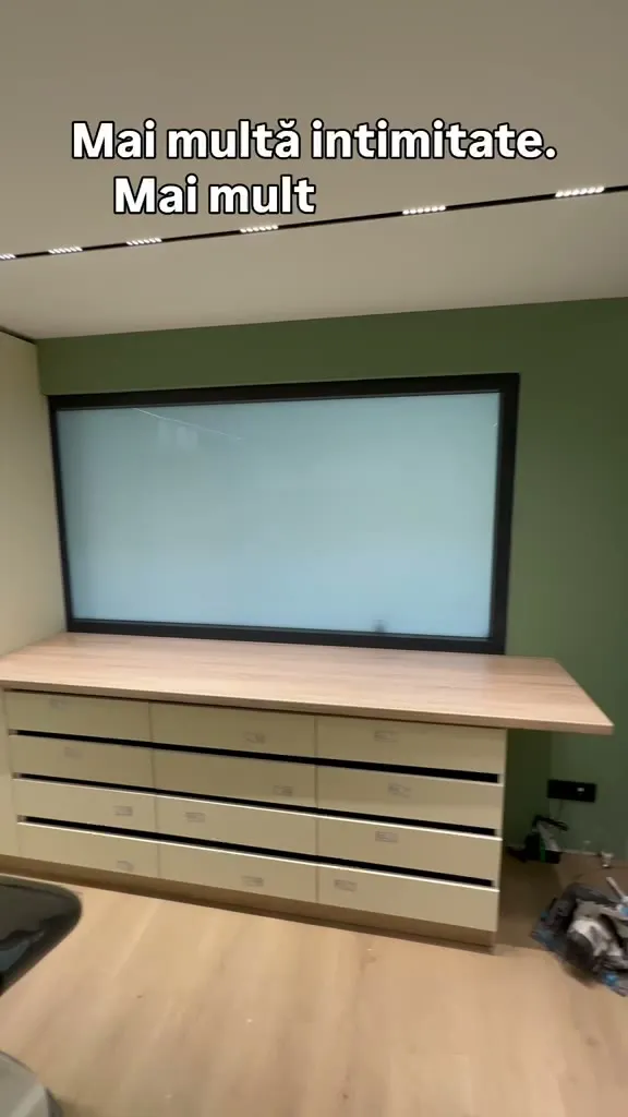 Smart film pentru clinici medicale — proiect Inovatek